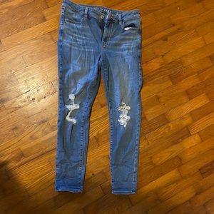 Like new- American eagle jeans
